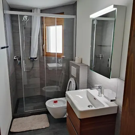 펜션 Im Haus Soldanella 오버작센